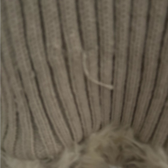 Jessica Simpson Plush Faux Fur Zip Vest in Ivory and Taupe - Picture 4 of 5